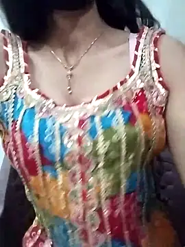 Snapshot of Jyoti-Love-143 chatting on 10.28.25 Jyoti-Love-143 online show from 10.28.25