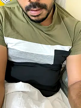 Handsome8677 online show from 11.25.25