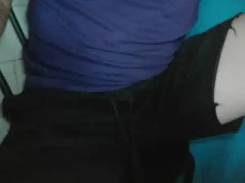 justmealex27 online show from 10.29.25