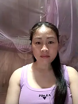 Snapshot of Spring-mky chatting on 11.06.25 Spring-mky online show from 11.06.25