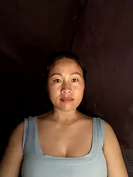 Snapshot of Spring-mky chatting on 11.08.25 Spring-mky online show from 11.08.25