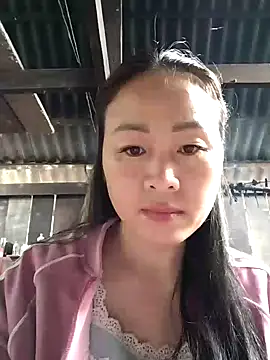 Snapshot of Spring-mky chatting on 11.20.25 Spring-mky online show from 11.20.25