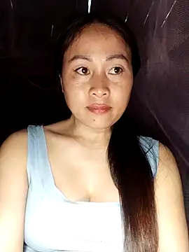 Snapshot of Spring-mky chatting on 11.24.25 Spring-mky online show from 11.24.25