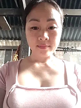 Snapshot of Spring-mky chatting on 12.03.25 Spring-mky online show from 12.03.25