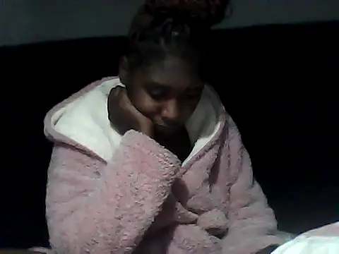 sexysmalldaily04 online show from 10.19.25