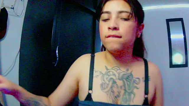 adri gomez1 online show from 11.12.25