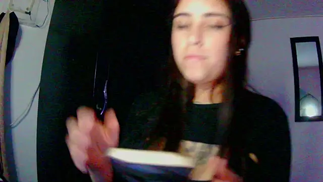 adri gomez1 online show from 11.13.25