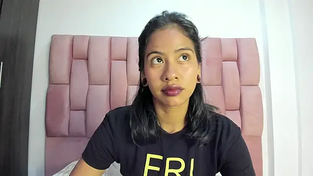 EuphoriaSavage online show from 11.21.25