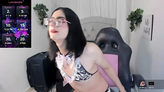 Noah Cherry online show from 12.13.25