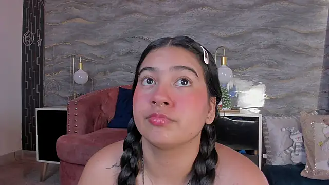 lilithst  online show from 12.15.25