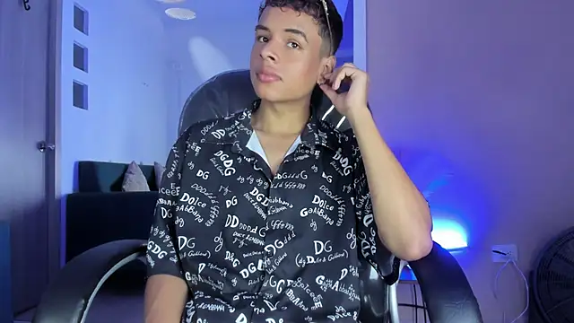 Xavier Fox    online show from 02.27.26