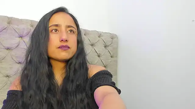 Samanta Fischer online show from 11.10.25