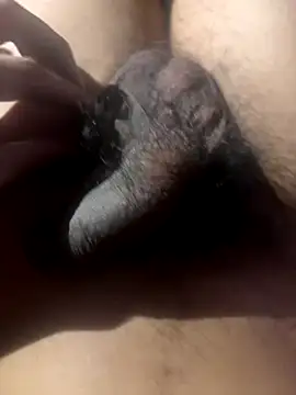 Snapshot of BestAwardYear chatting on 10.28.25 BestAwardYear online show from 10.28.25