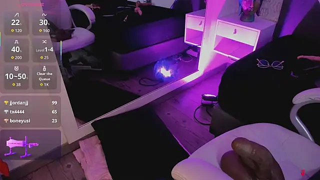 michelle cutee  online show from 10.26.25