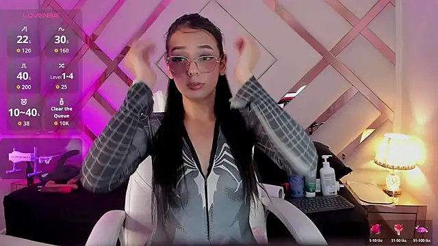 michelle cutee  online show from 02.05.26