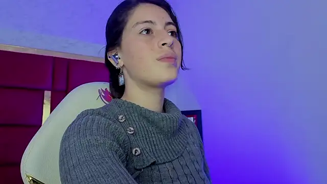 moon winy online show from 02.19.26