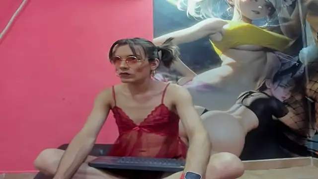 wild-cat-hot online show from 12.17.25