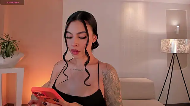 ChristineFord  online show from 05.07.26