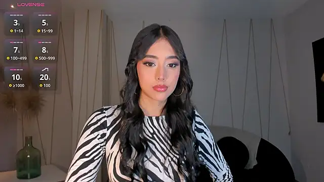 ScarlettBlaze  online show from 02.25.26