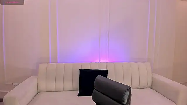 ScarlettBlaze  online show from 06.04.26