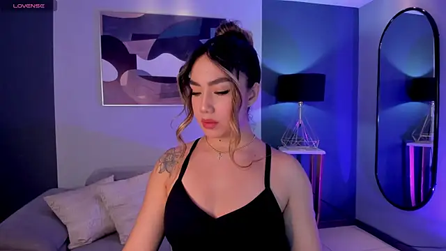 AnnieMonroe1 online show from 01.07.26