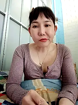 Ana-love2025 online show from 10.23.25