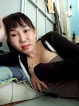 Ana-love2025 online show from 10.29.25