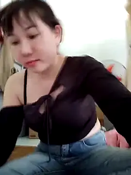 Ana-love2025 online show from 11.22.25