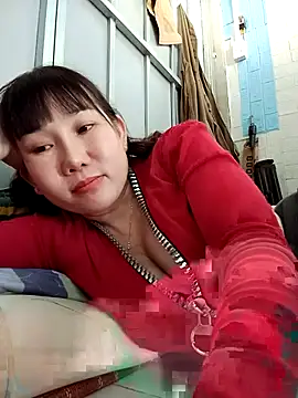 Ana-love2025 online show from 11.26.25