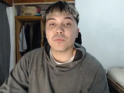 CuteAlexBoy online show from 04.16.26