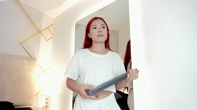 Martinaa Garcia online show from 03.06.26