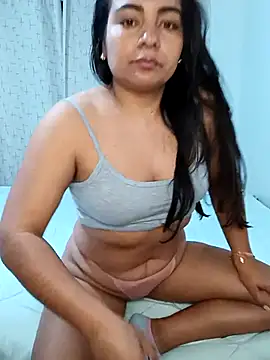 Snapshot of angie_velez1 chatting on 11.09.25 angie velez1 online show from 11.09.25