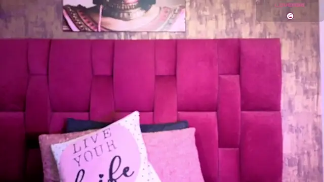 camila  bouzas online show from 02.12.26