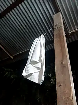 2Hot Queens online show from 11.07.25