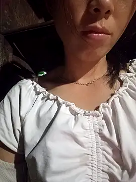 mochi suka online show from 10.17.25