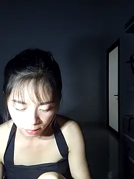 mochi suka online show from 10.19.25