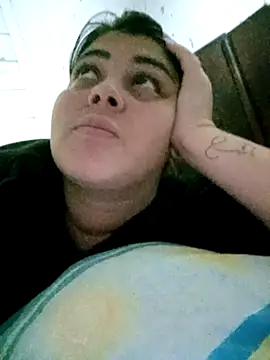 Cubanitaxxx online show from 11.15.25