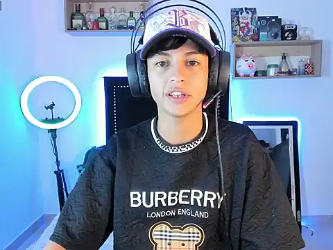 Alejo Desire online show from 11.11.25