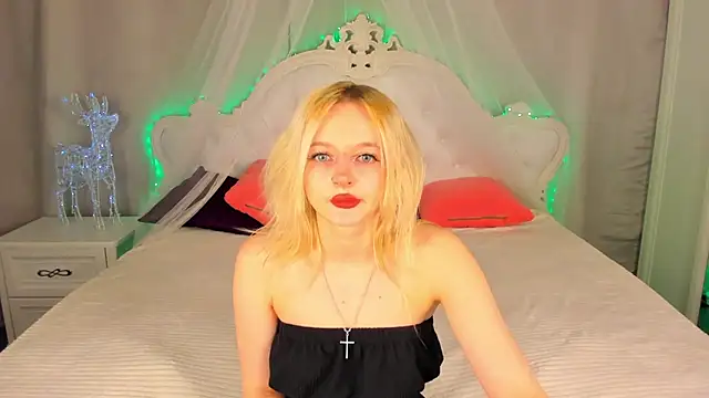 AlessaKiss online show from 12.18.25