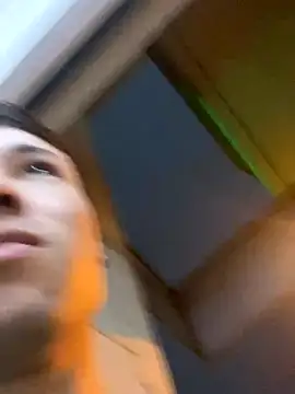 Gayunidos online show from 10.16.25