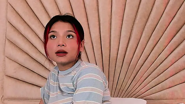 Emma duff online show from 10.23.25