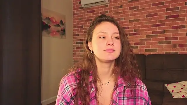 FoxFever online show from 04.14.26