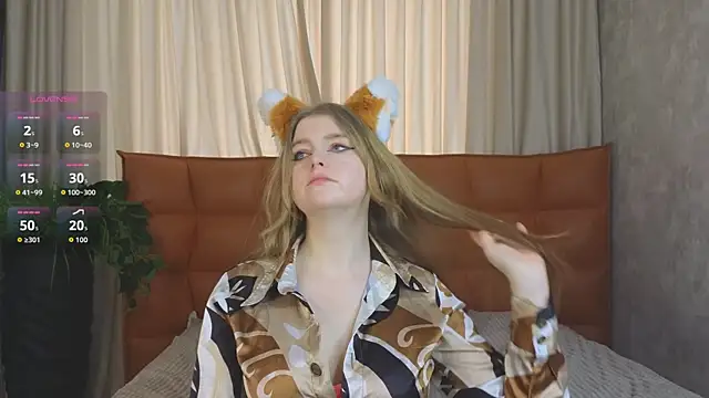 NightSaffron online show from 01.17.26