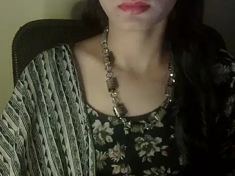 Shezi N online show from 12.18.25