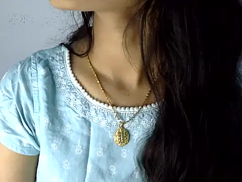 Shezi N online show from 07.31.26