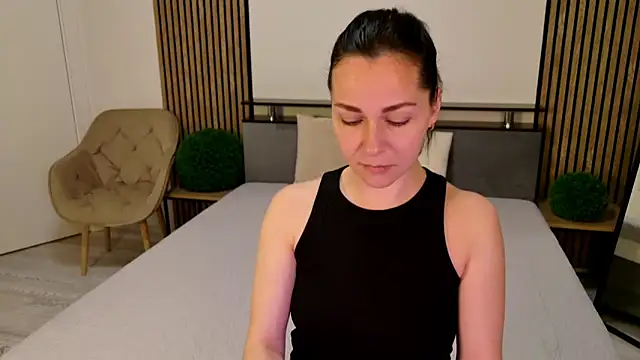 DitaNoir online show from 05.21.26