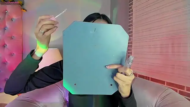 TanyaBello online show from 03.20.26