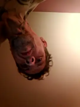 Stripxe1 online show from 10.17.25