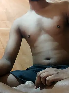 Snapshot of princejmp1973 chatting on 10.21.25 princejmp1973 online show from 10.21.25