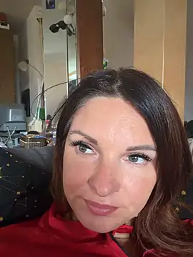 Snapshot of kinkysarahx chatting on 05.07.26 kinkysarahx online show from 05.07.26